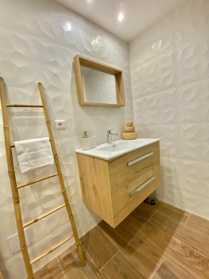 Le Rue Longue Apartment ม็องตง ภายนอก รูปภาพ