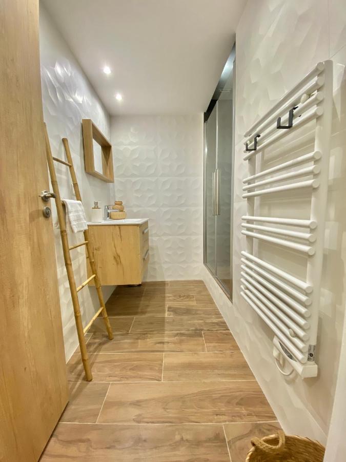 Le Rue Longue Apartment ม็องตง ภายนอก รูปภาพ