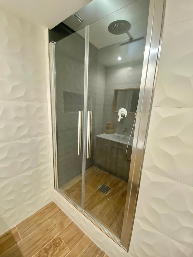 Le Rue Longue Apartment ม็องตง ภายนอก รูปภาพ