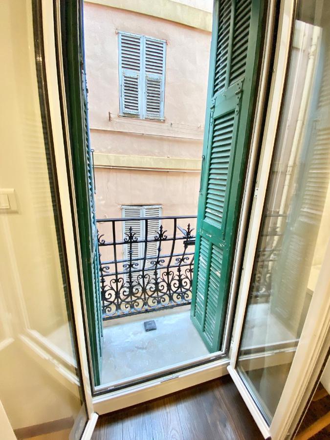 Le Rue Longue Apartment ม็องตง ภายนอก รูปภาพ